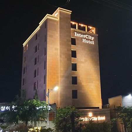 Jinhae Intercity Hotel Чханвон Екстер'єр фото